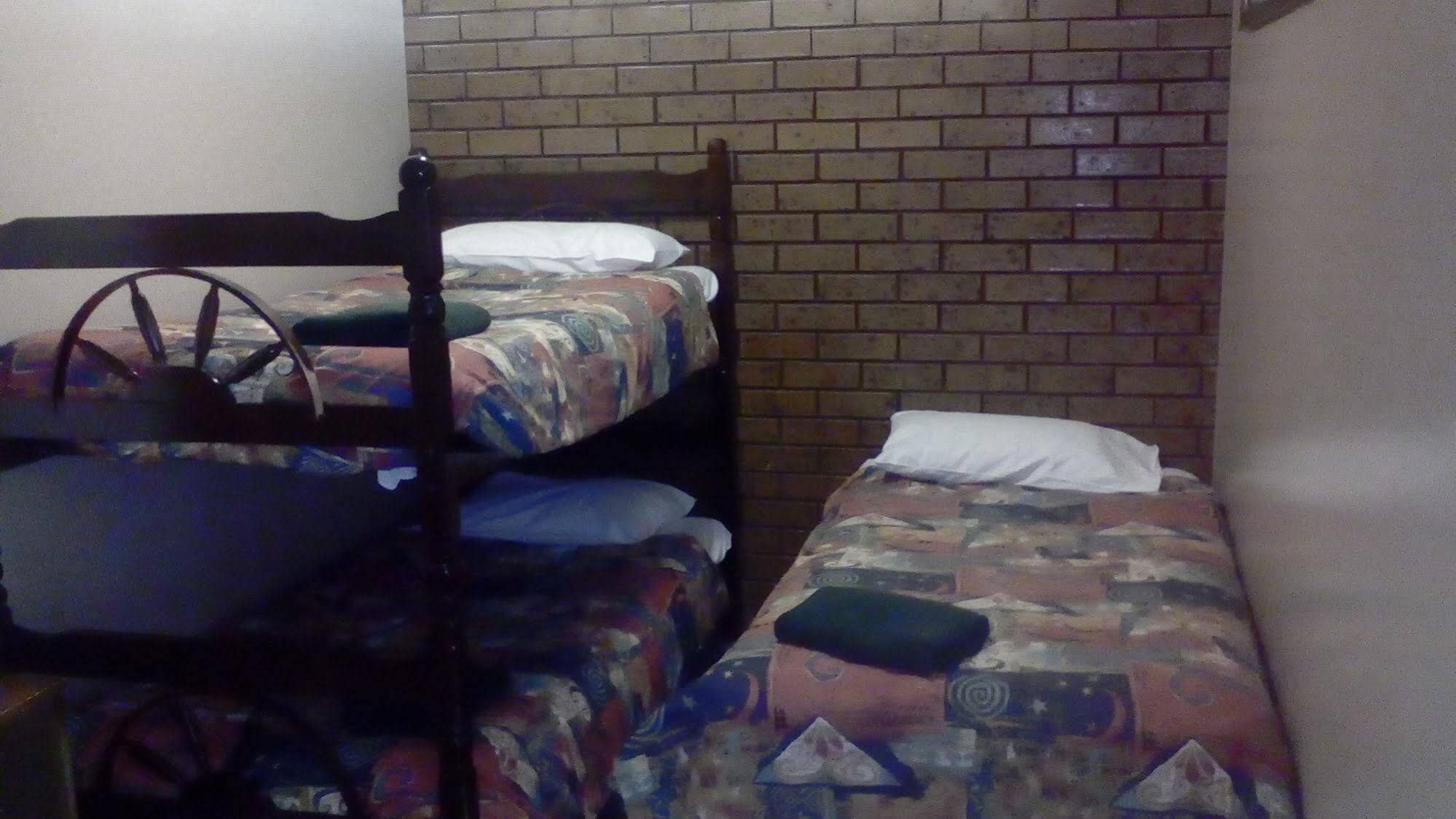 Cardigan Lodge Motel Ballarat Eksteriør billede